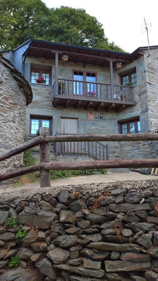 Casa Rural Leonor San Ciprián Exteriör bild