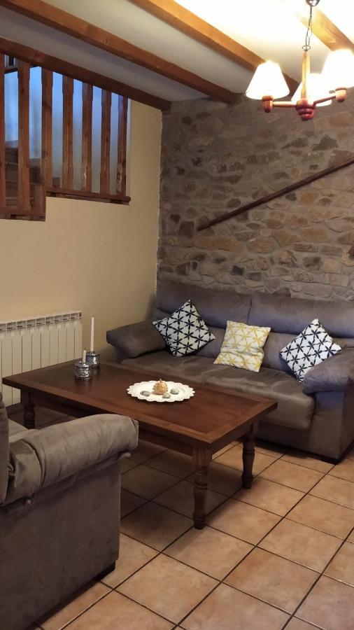 Casa Rural Leonor San Ciprián Exteriör bild